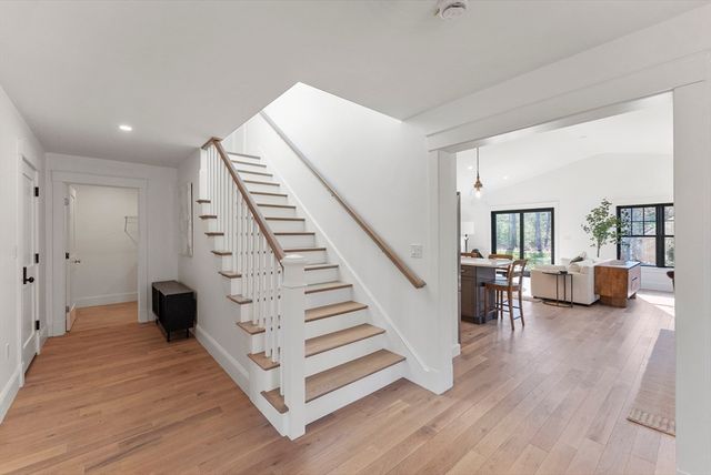 46 Sandwich Road 8, Plymouth, MA 02360