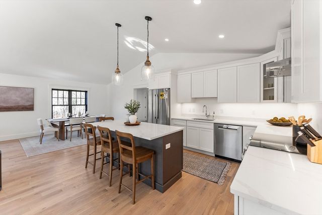 46 Sandwich Road 8, Plymouth, MA 02360
