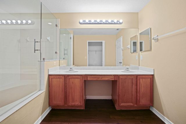 565 SW Undallo Rd, Port St Lucie, FL 34953