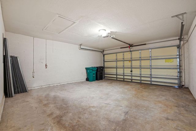 565 SW Undallo Rd, Port St Lucie, FL 34953
