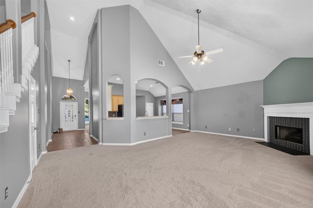 17231 Sheffield Bend Dr, Houston, TX 77095