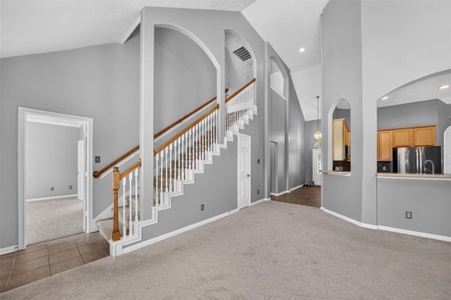 17231 Sheffield Bend Dr, Houston, TX 77095