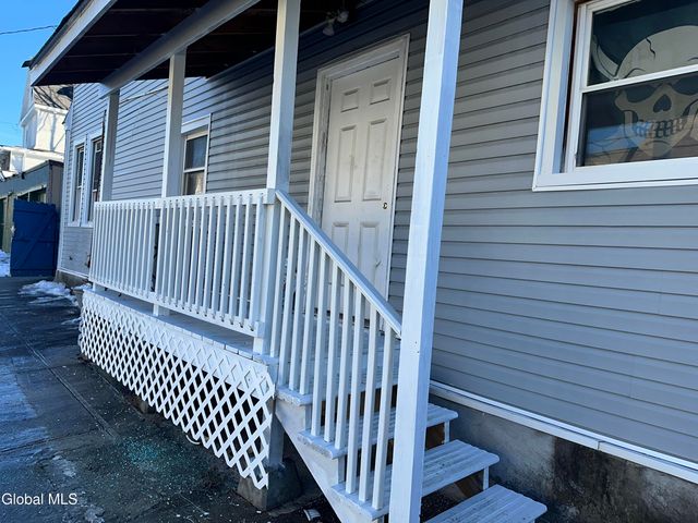 905 Mason Street, Schenectady, NY 12308