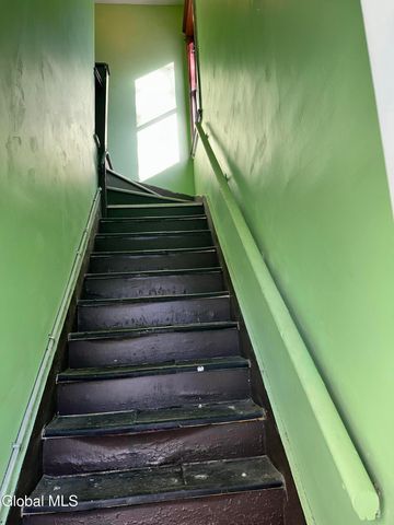 905 Mason Street, Schenectady, NY 12308