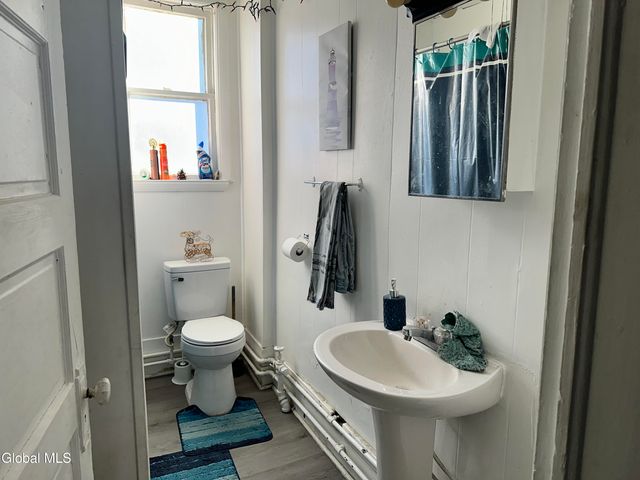 905 Mason Street, Schenectady, NY 12308