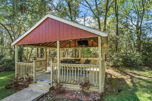 159 Saddle Surrey Road, Coldspring, TX 77331