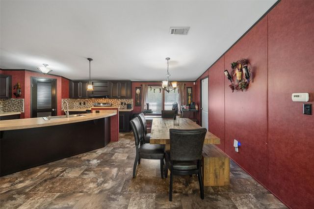 159 Saddle Surrey Road, Coldspring, TX 77331