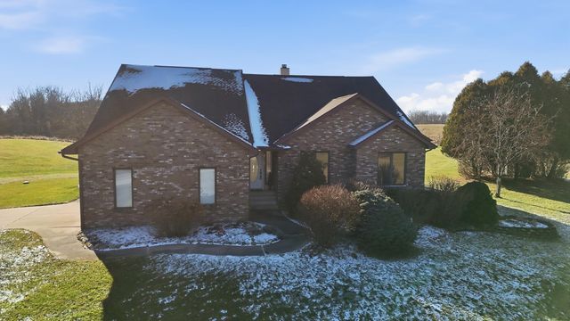 4537 W Black Oak Circle, Angola, IN 46703