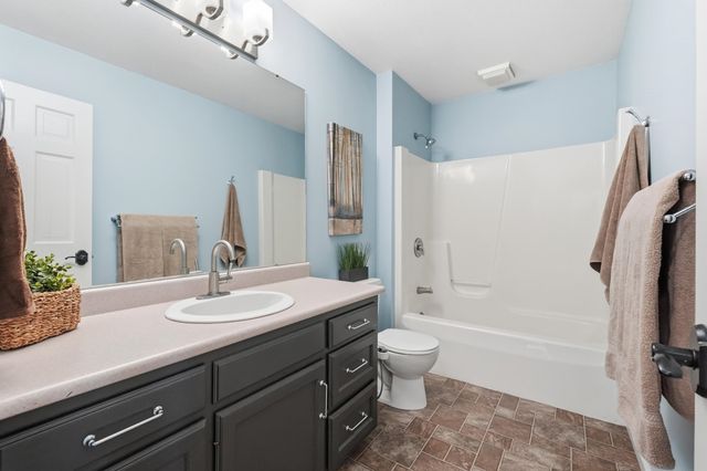 4537 W Black Oak Circle, Angola, IN 46703