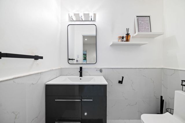 5320 SW 199th Avenue, Pembroke Pines, FL 33332