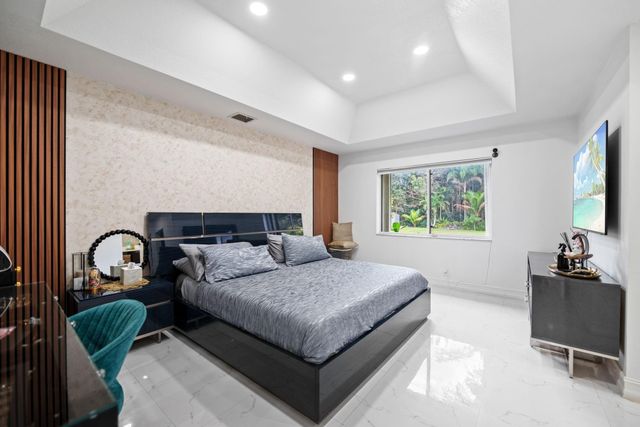 5320 SW 199th Avenue, Pembroke Pines, FL 33332