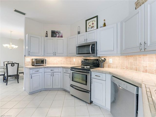 8529 Fairway Bend DR, Estero, FL 33967