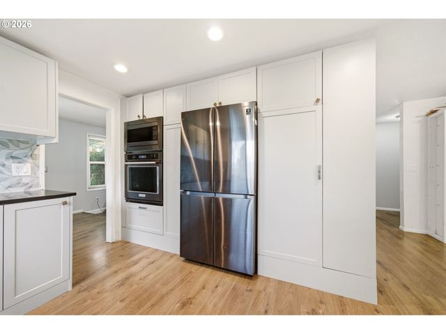 4725 Sw 207TH Ct, Beaverton, OR 97078