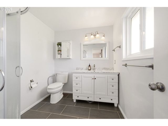 4725 Sw 207TH Ct, Beaverton, OR 97078