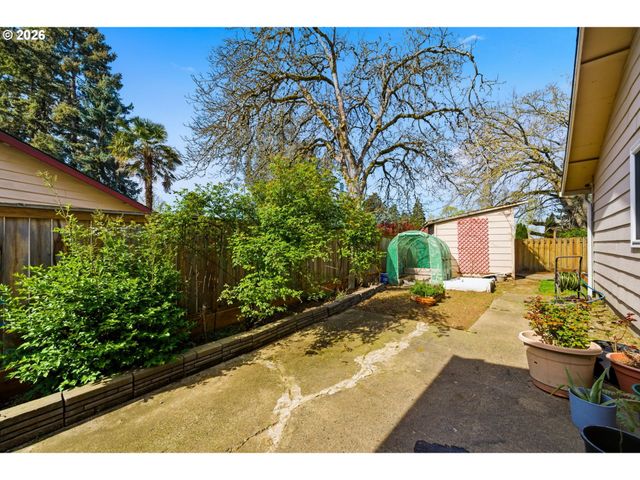 4725 Sw 207TH Ct, Beaverton, OR 97078