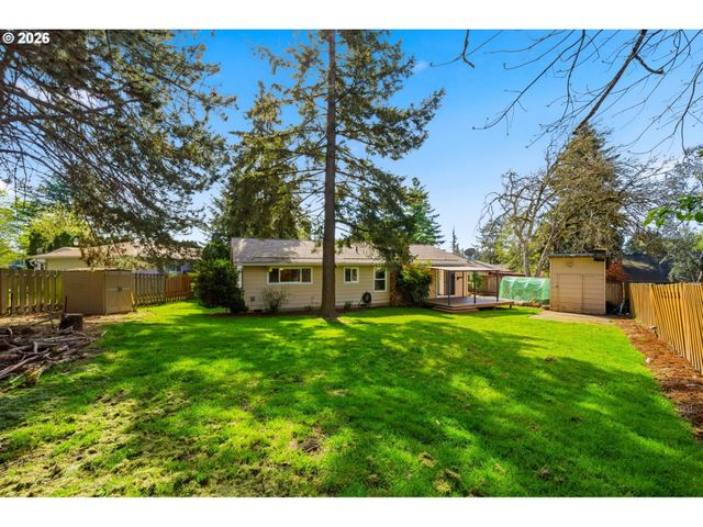 4725 Sw 207TH Ct, Beaverton, OR 97078