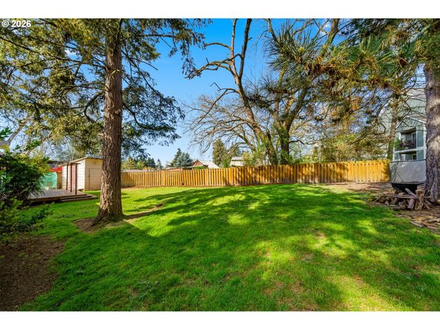 4725 Sw 207TH Ct, Beaverton, OR 97078
