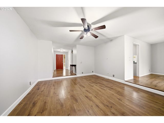 4725 Sw 207TH Ct, Beaverton, OR 97078