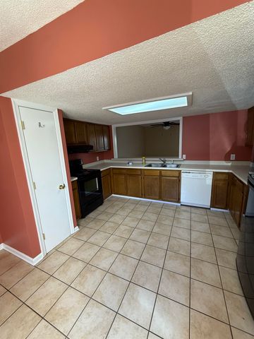 951 Plantation Dr., Little River, SC 29566