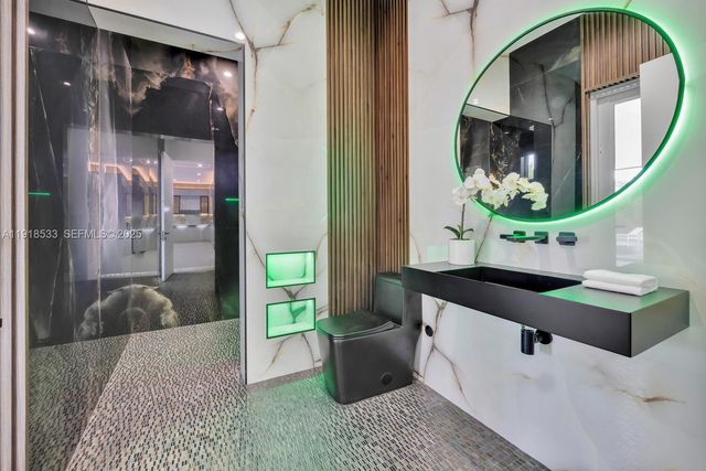 9790 SW 62nd St, Miami, FL 33173