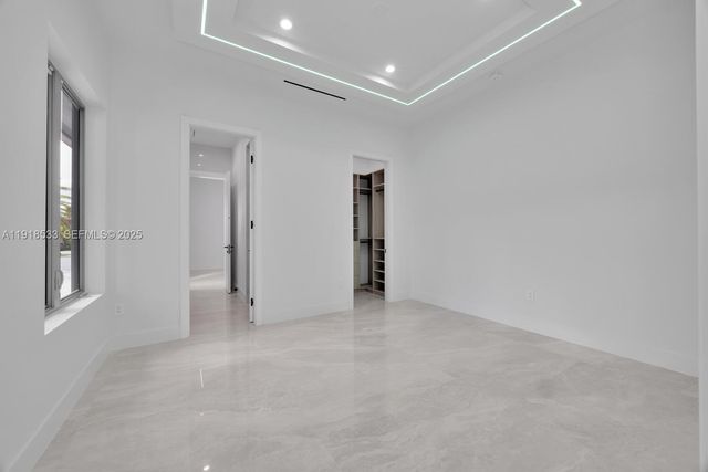 9790 SW 62nd St, Miami, FL 33173