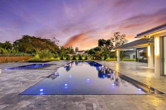 9790 SW 62nd St, Miami, FL 33173