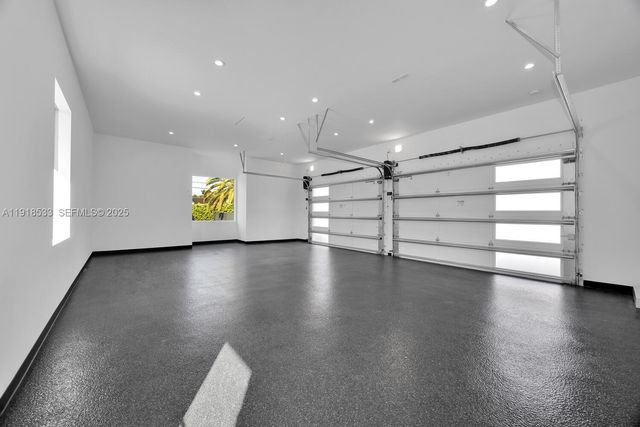 9790 SW 62nd St, Miami, FL 33173