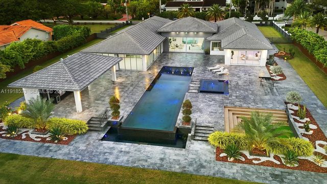 9790 SW 62nd St, Miami, FL 33173