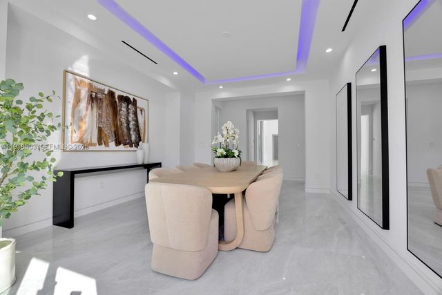 9790 SW 62nd St, Miami, FL 33173