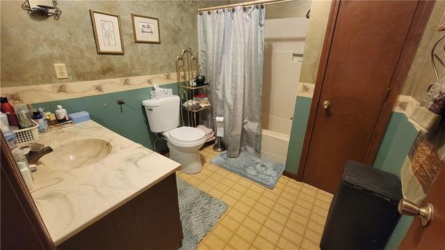 35333 W 287th Street, Paola, KS 66071