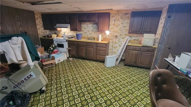 35333 W 287th Street, Paola, KS 66071