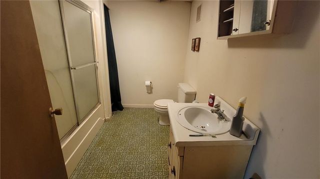 35333 W 287th Street, Paola, KS 66071