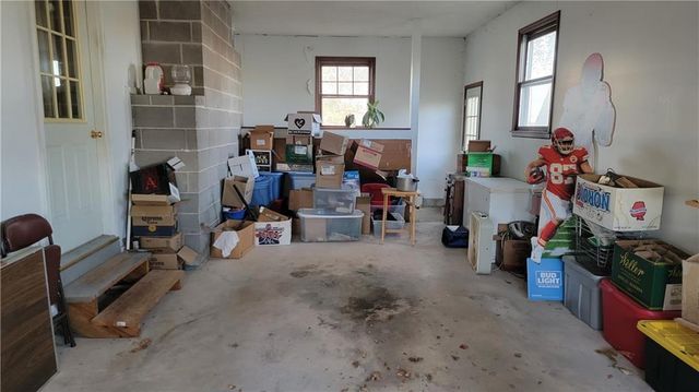 35333 W 287th Street, Paola, KS 66071