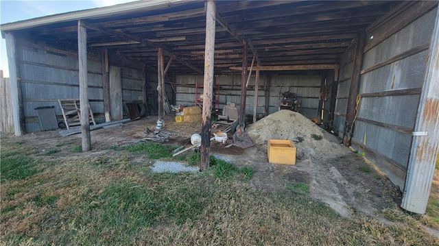 35333 W 287th Street, Paola, KS 66071