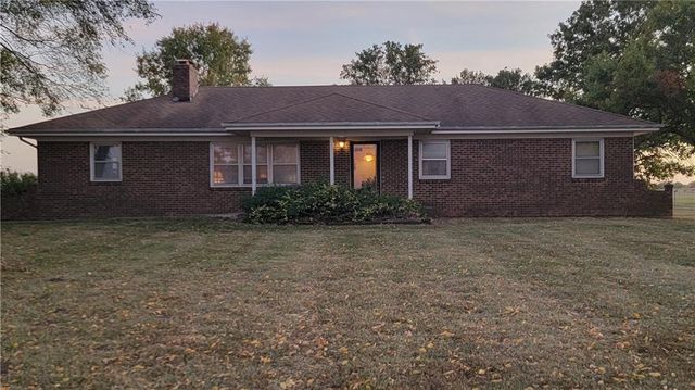 35333 W 287th Street, Paola, KS 66071