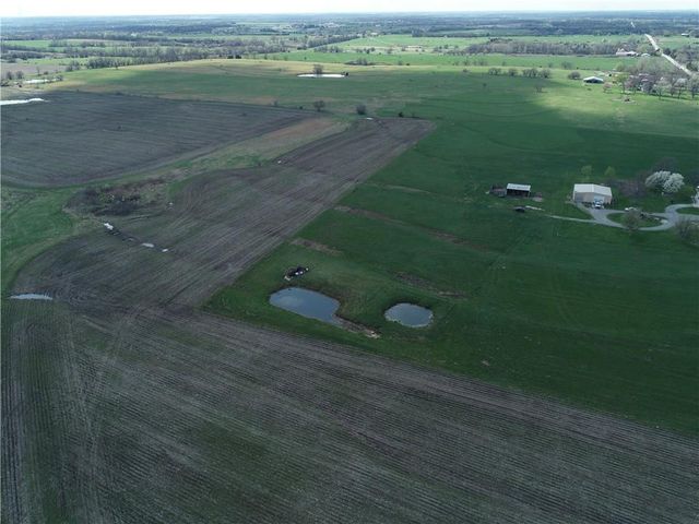 35333 W 287th Street, Paola, KS 66071