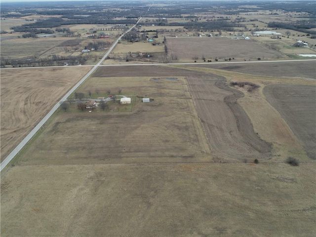 35333 W 287th Street, Paola, KS 66071