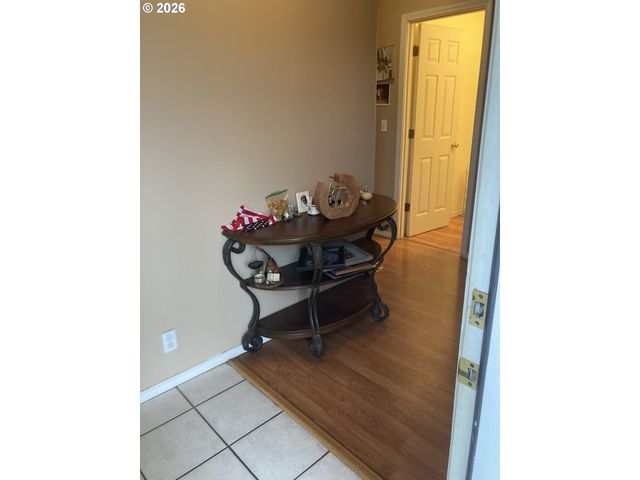 2499 N HOLLADAY St, Cornelius, OR 97113