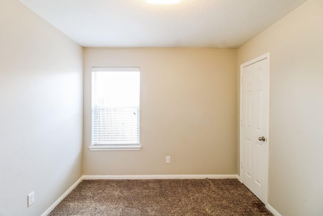 826 Saltcreek Bend Lane, La Marque, TX 77568