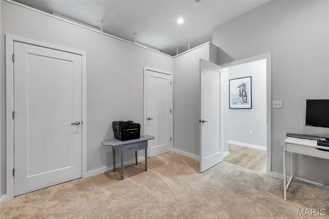 1801 Park Avenue 1B, St Louis, MO 63104