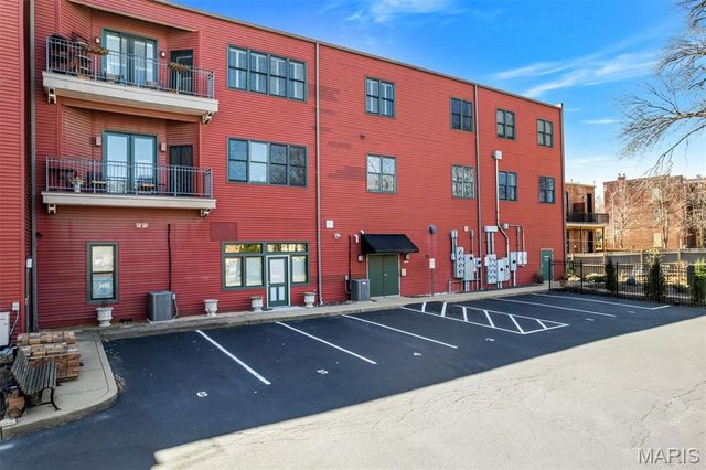 1801 Park Avenue 1B, St Louis, MO 63104