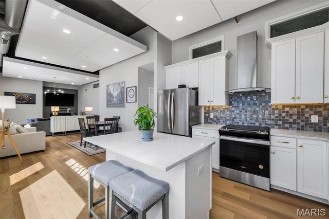 1801 Park Avenue 1B, St Louis, MO 63104