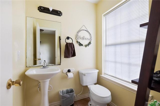 3015 Copper Avenue, Mission, TX 78574