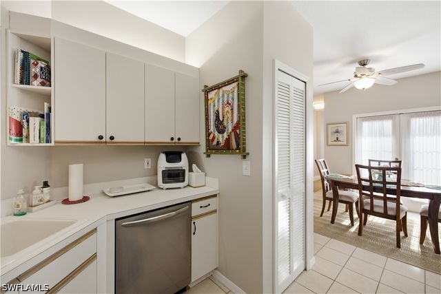 7054 Barrington CIR 102, Naples, FL 34108