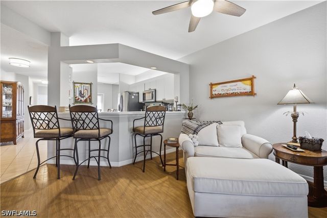 7054 Barrington CIR 102, Naples, FL 34108