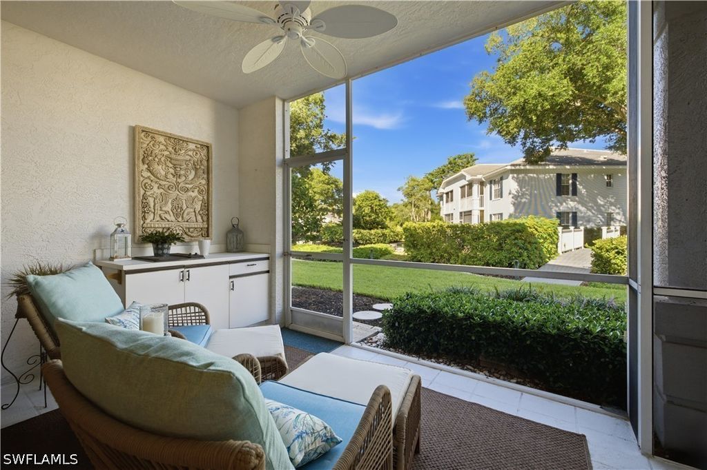 7054 Barrington CIR 102, Naples, FL 34108