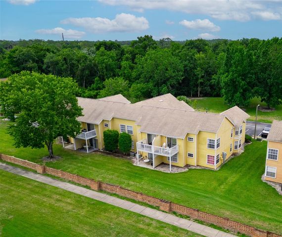 2440 SWEETWATER CLUB CIRCLE 40, Kissimmee, FL 34746