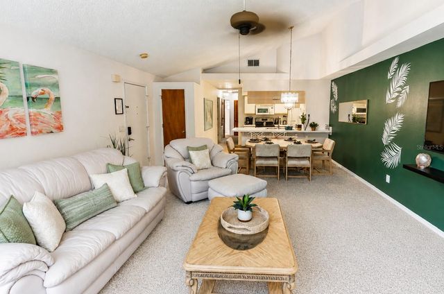 2440 SWEETWATER CLUB CIRCLE 40, Kissimmee, FL 34746