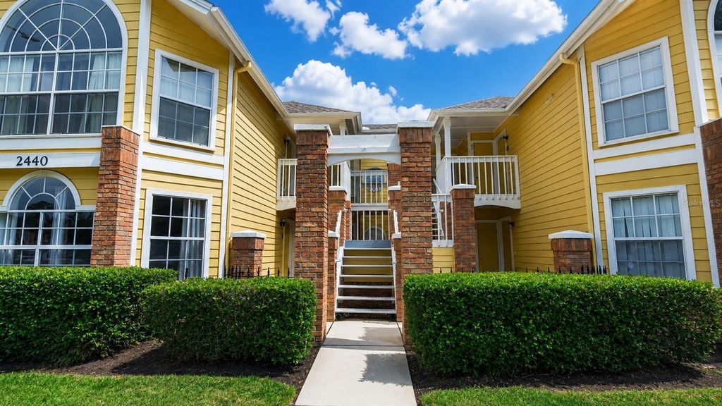 2440 SWEETWATER CLUB CIRCLE 40, Kissimmee, FL 34746