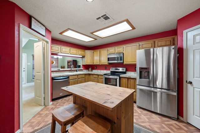 4009 Bradley Lane, Arlington, TX 76017